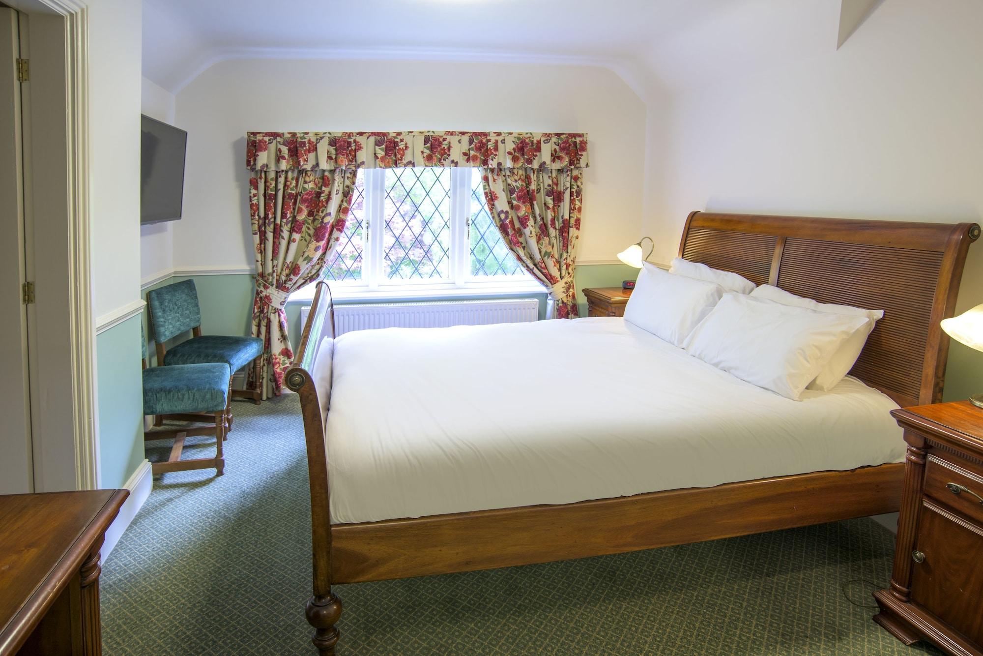 Newby Bridge Hotel ภายนอก รูปภาพ