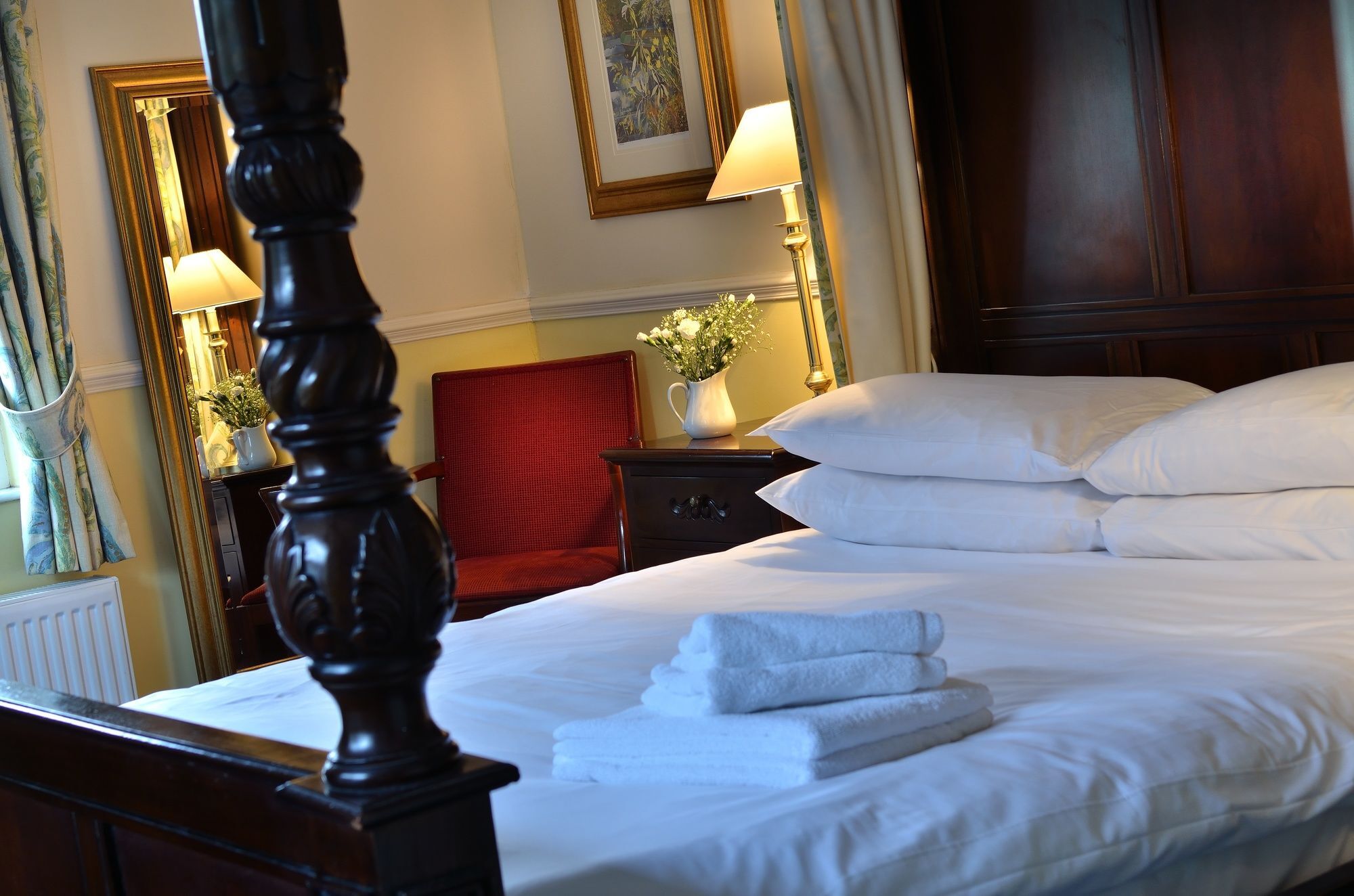 Newby Bridge Hotel ภายนอก รูปภาพ
